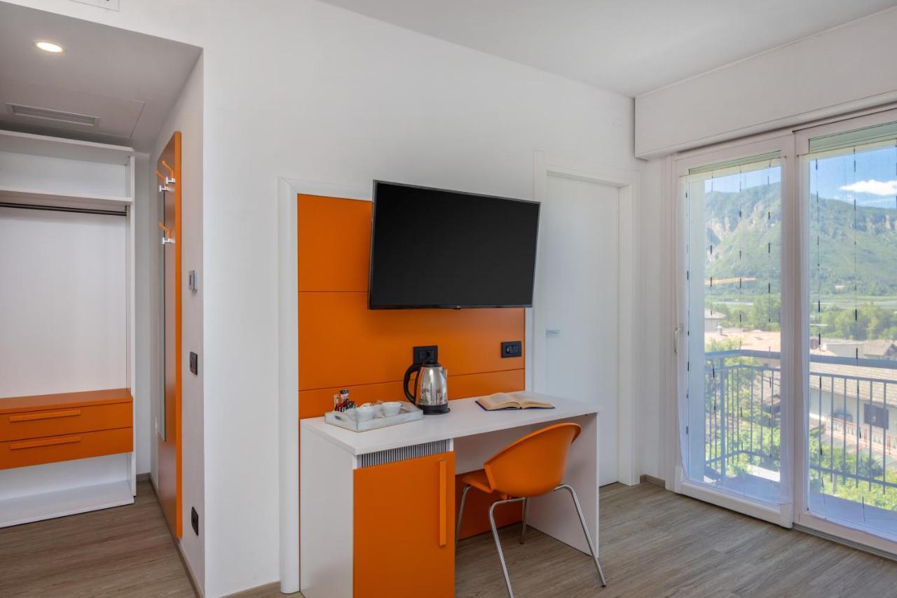 Albergo Al Salus Levico Terme Extérieur photo